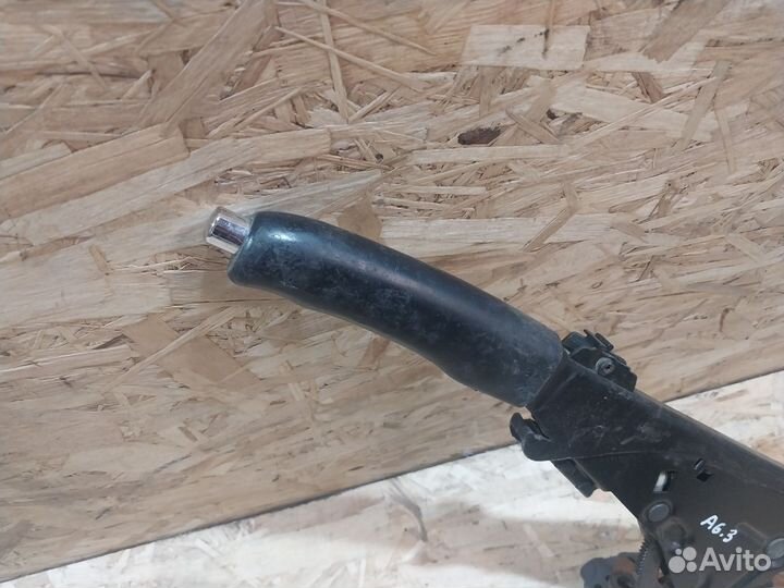 Рычаг стояночного тормоза Audi A6 C5 ручник