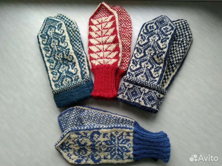 Варежки ручной вязки