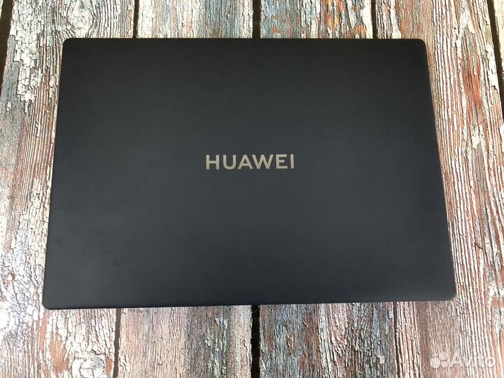 Huawei MateBook X Pro mrgf-X 16/1 TB