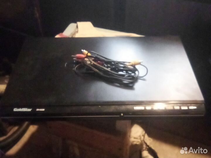 DVD плеер goldstar dv-6320
