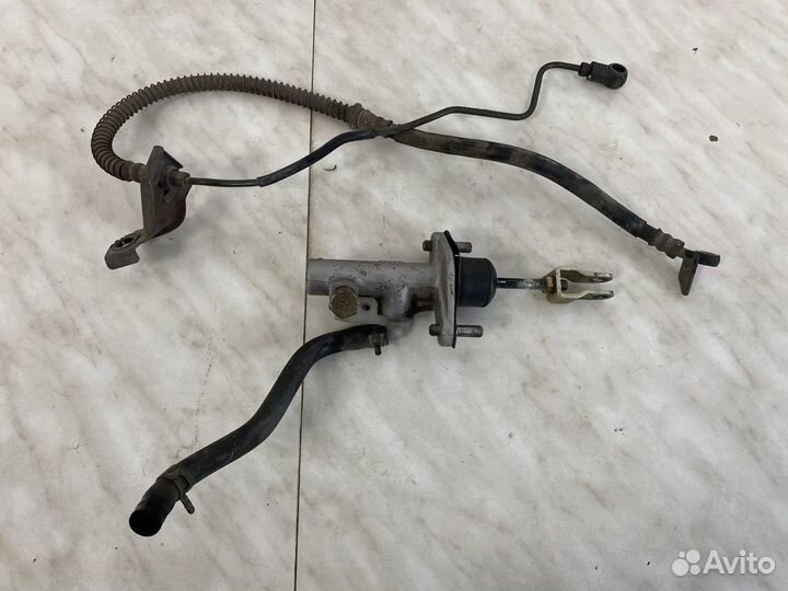 Цилиндр сцепления Mitsubishi Lancer 9