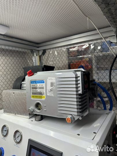 Оборудование для переклейки дисплеев RMB 3+