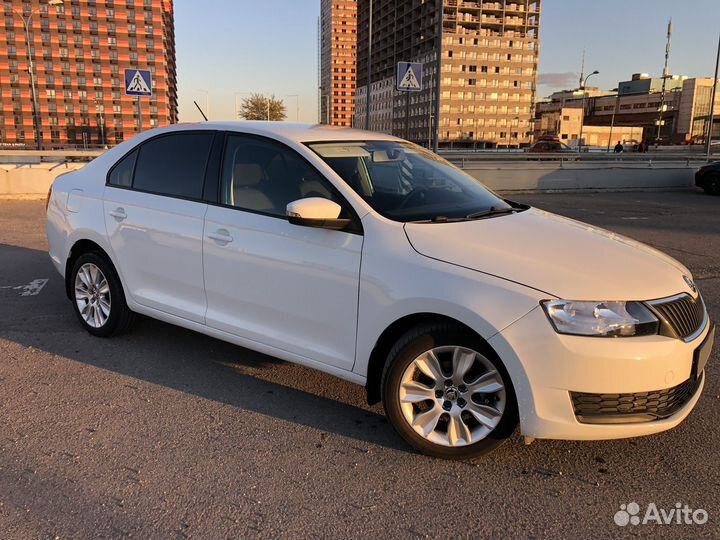 Skoda Rapid 1.6 МТ, 2017, 371 000 км