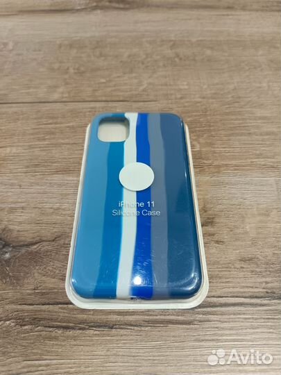 Силиконовый чехол на смартфон