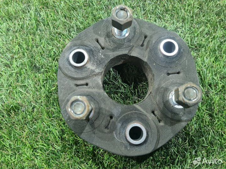 Муфта карданного вала Mercedes-Benz E-Class W211