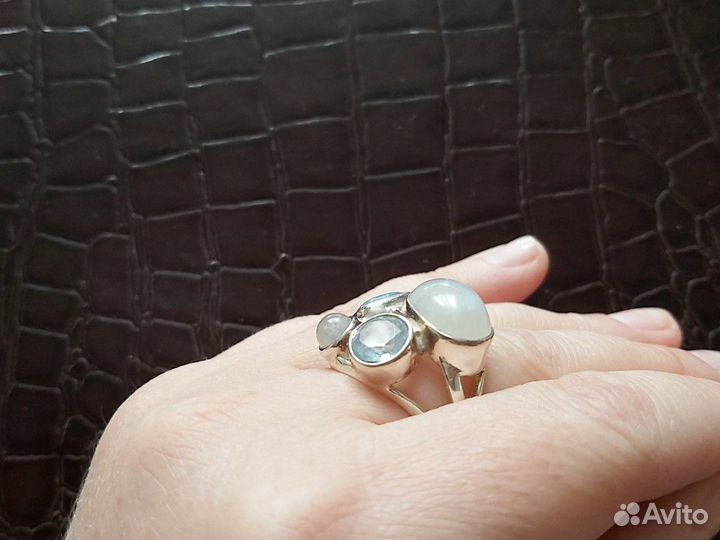 Серебряное кольцо