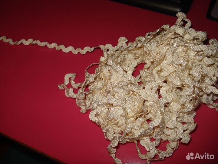 Полотенце, салфетки нитки, тесьма