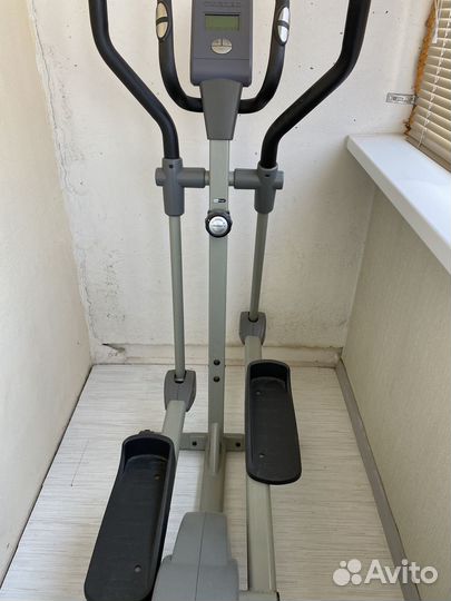 Эллиптический тренажер Torneo Festa C-307