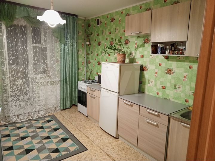 1-к. квартира, 42 м², 2/9 эт.