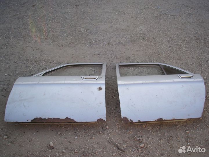 Двери левые газ 31105