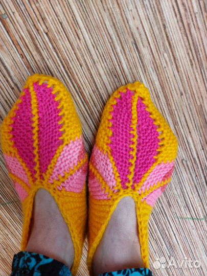 Носочки,тапочки взрослые и детские