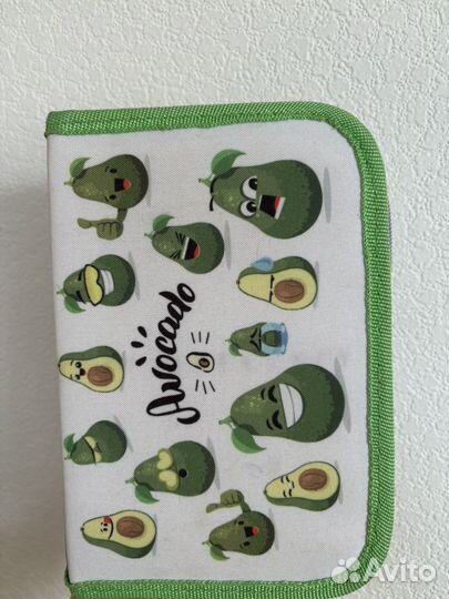 Пенал школьный