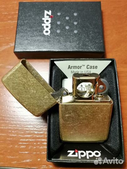 Zippo Armor Tumbled Brass Pipe Lighter (Трубочная)