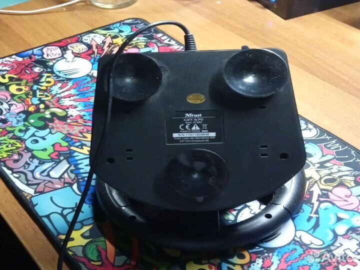 Руль с педалями