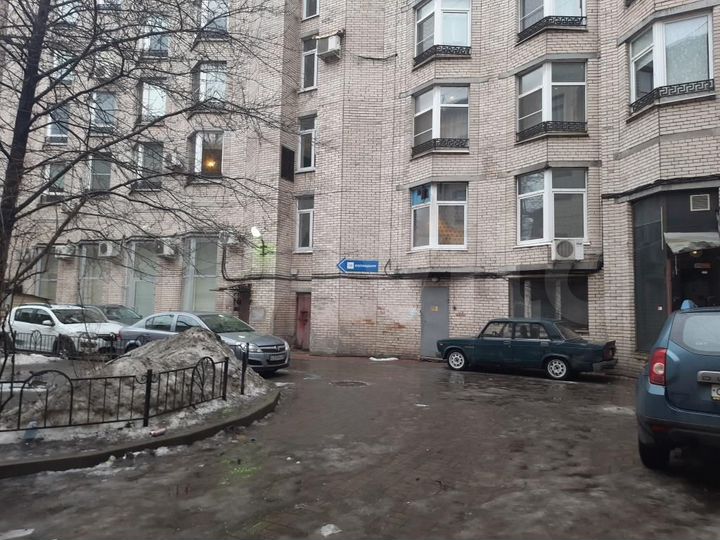 Помещение 483,3 кв. м