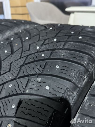 Pirelli Scorpion Ice Zero 2 285/45 R20