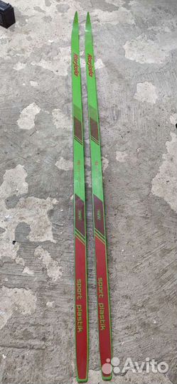 Лыжи беговые новые СССР Karelya