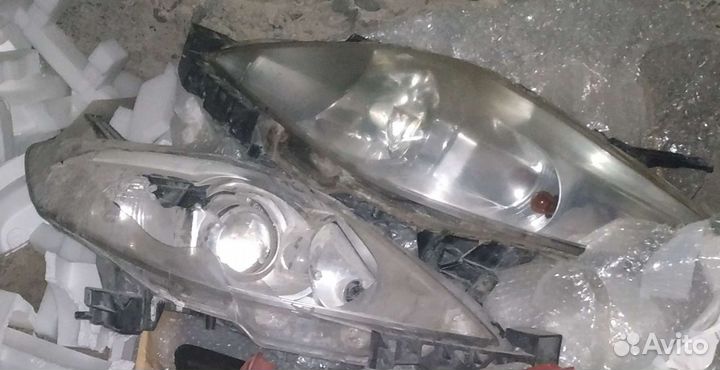 Мазда 5 стопы-фары