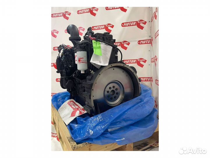 Двигатель Cummins L320-20