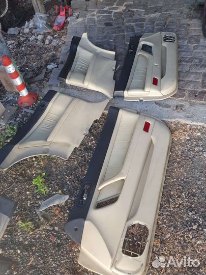 Обшивки карты дверей на легенда купе 93г