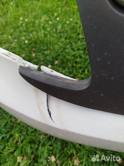 Передний бампер Лада Гранта