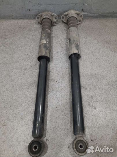 Стойки задние для Volkswagen Golf 4 Bora