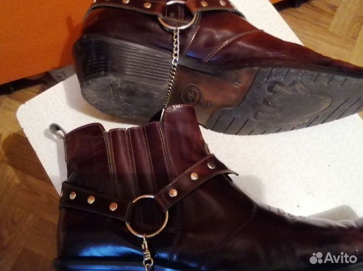 Ботинки- 