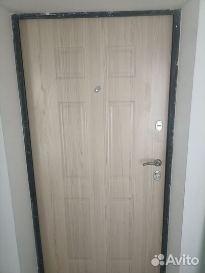 Дверь входная