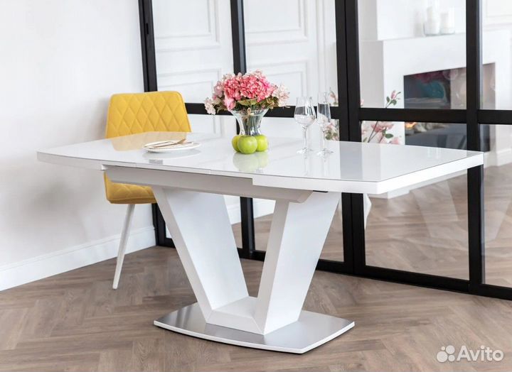 Кухонный стол