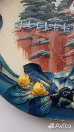 Декоративное панно. Тарелка в коже