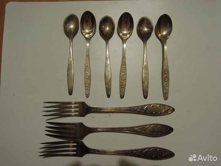 Столовые приборы Мельхиор Вилки и чайные ложки