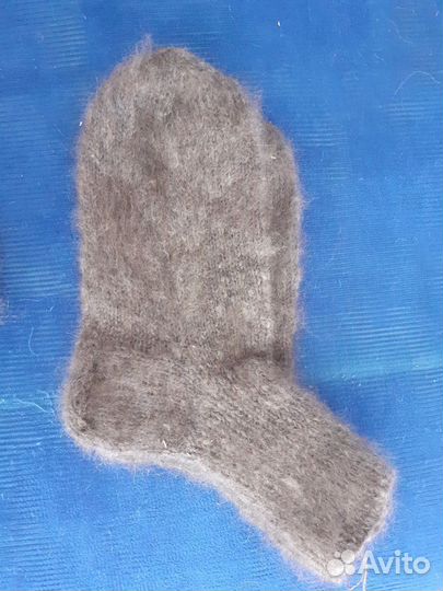 Варежки, носки. Все изделия пуховые