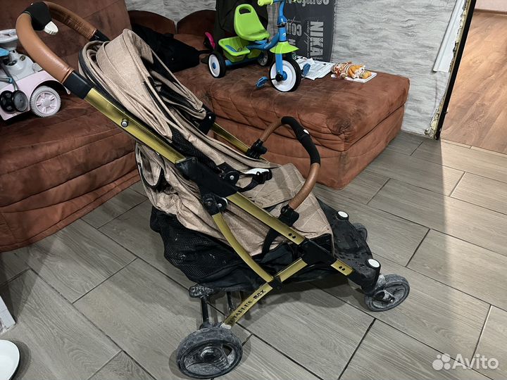 Прогулочная коляска бу