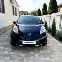 Nissan Leaf AT, 2014, 237 000 км, с пробегом, цена 807 000 руб.