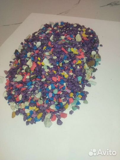 Грунт для аквариума цветной и замок