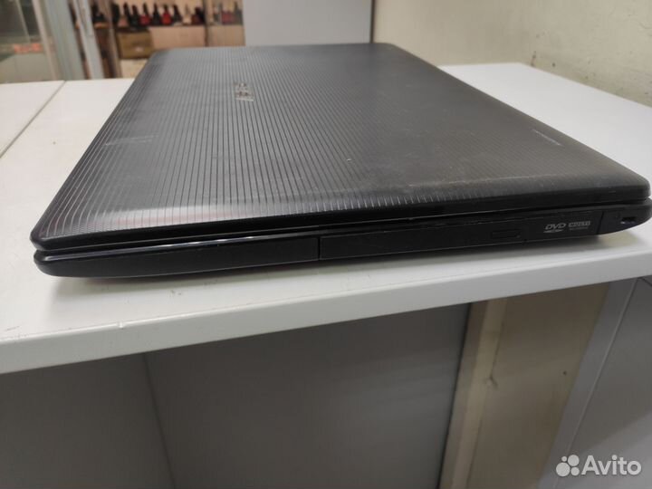 Ноутбук asus