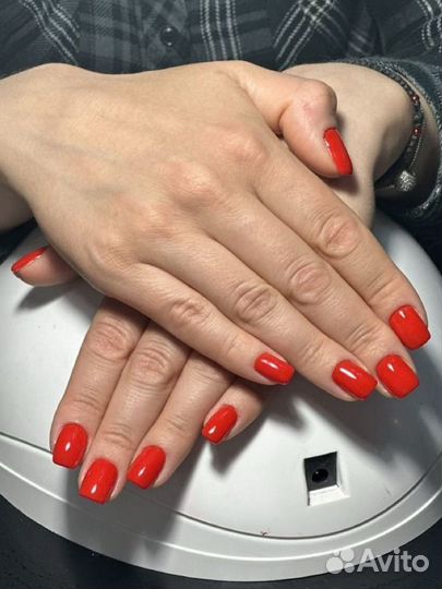 Маникюр, педикюр и наращивание ногтей