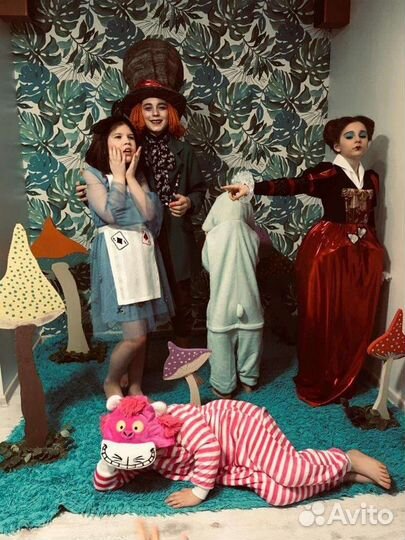 Костюм шляпника, костюм Алисы, костюм Королевы