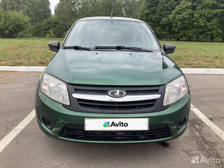 LADA Granta 1.6 МТ, 2017, 100 000 км