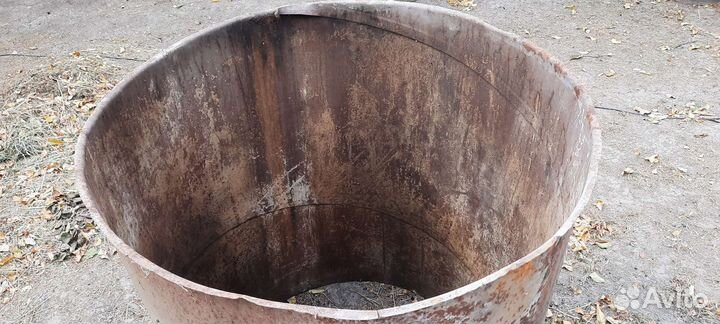 Бочки металлические бу, объём разный