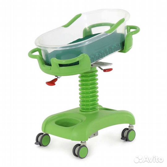 Медицинская кровать функциональная