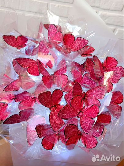 Светящийся букет из бабочек