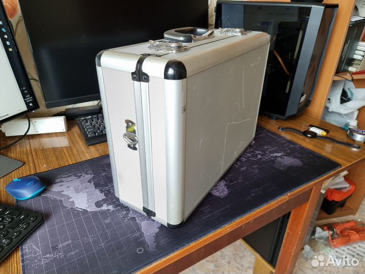 Кейс алюминиевый 460х328х170мм с замками