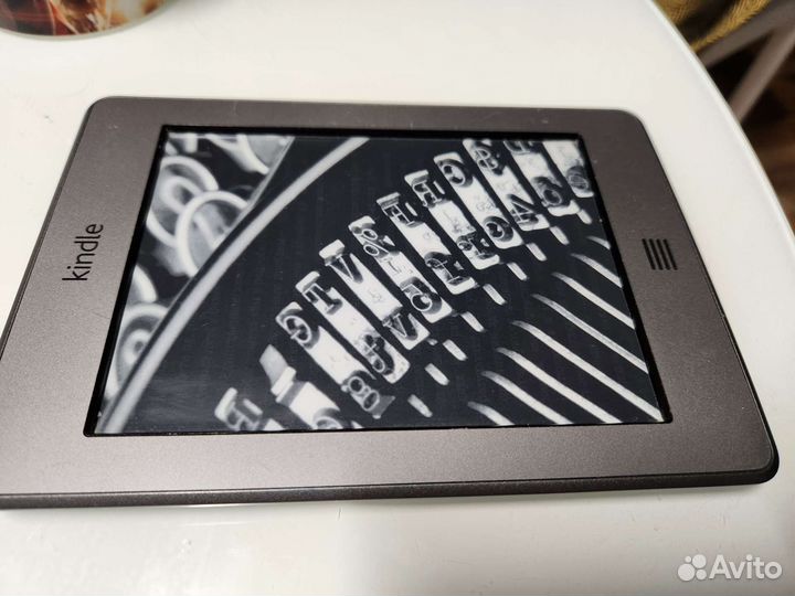 Электронная книга amazon kindle 4 touch (D01200)