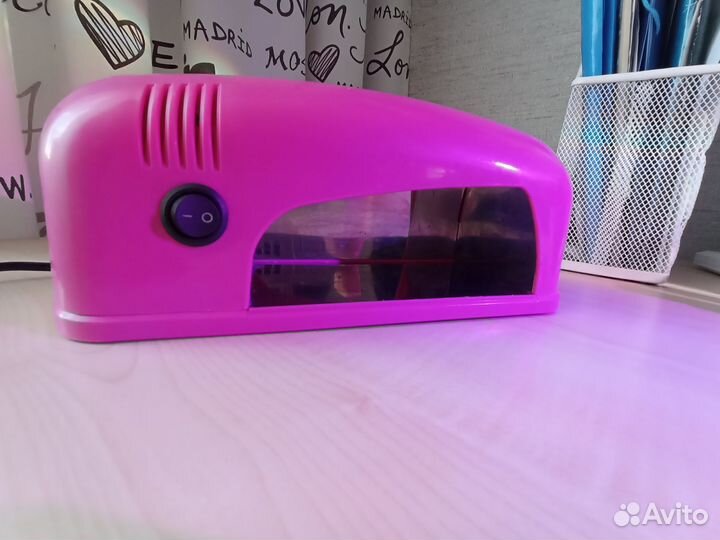 UV-лампа для маникюра + типсы и набор материалов