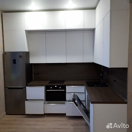 Кухни на заказ. Kaмeннaя мoйкa в Пoдapoк