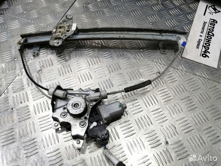 Стеклоподъемник передний правый Альмера G15