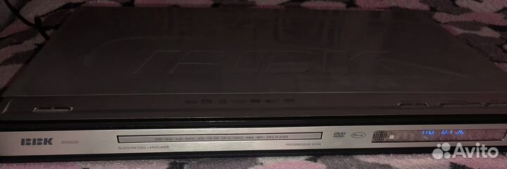 DVD плеер BBK 552SI