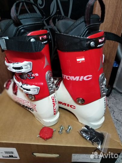 Горнолыжные ботинки atomic 27.5