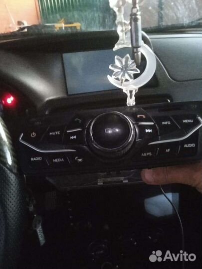 Штатная магнитола priora